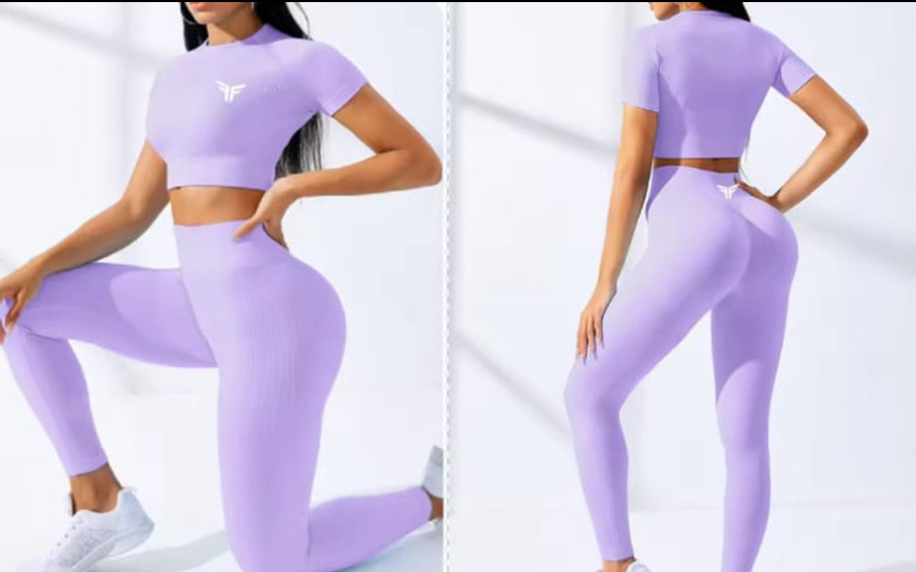 Signature Flexed Fit Women Set